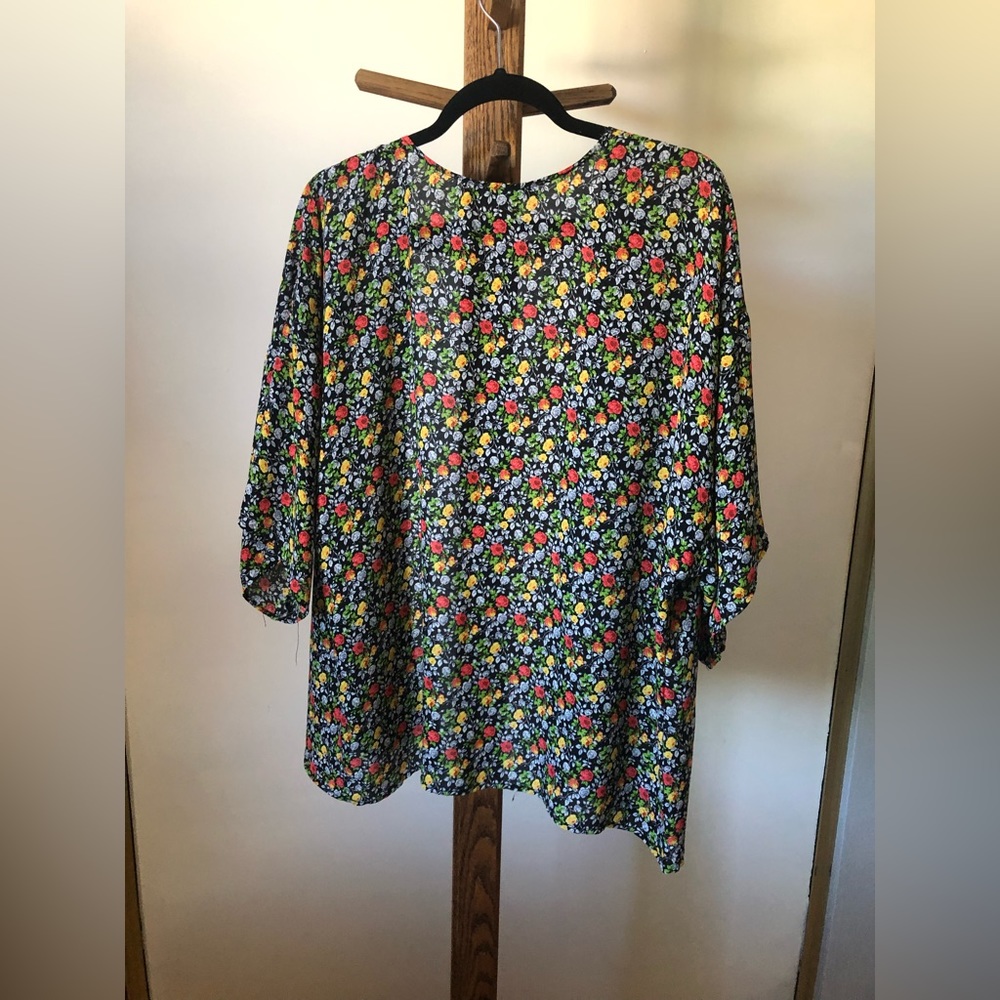 Small flower print kimono - Picture 3 of 3